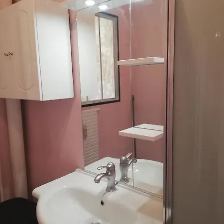 Joli Residentiel A Apartment *