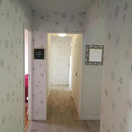 Joli Residentiel A Apartment *